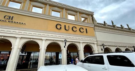 gucci outlet tampa|premium outlet mall gucci.